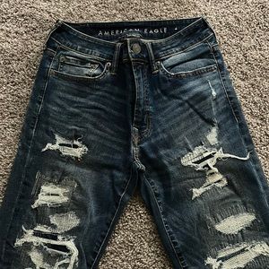 American Eagle, Medium light wash